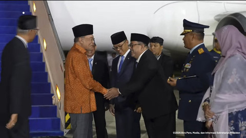 PM Malaysia Anwar Ibrahim tiba di Jakarta, Senin (28/7/2025). F...                    </div>

                    <div class=