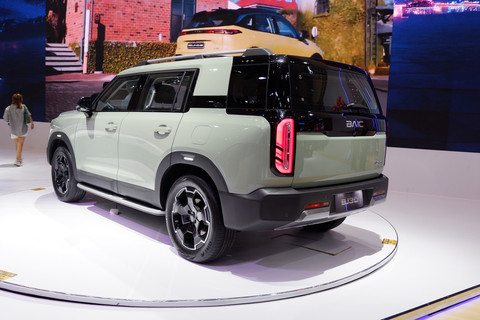 Lini kendaraan BAIC di GIIAS 2025, ICE BSD City, Tangerang. Foto: Sena Pratama/kumparan