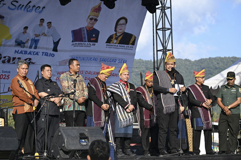 Gubernur Sumatera Utara Bobby Nasution pada HUT ke-22 Pakpak Bharat pada Senin (28/7/2025).  Foto: Dok. Istimewa