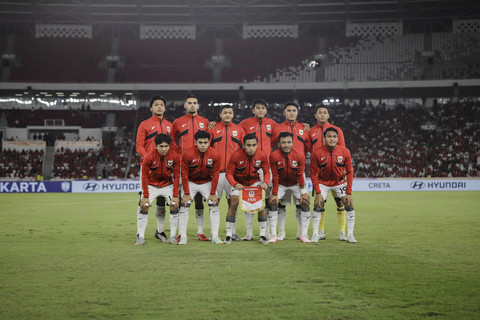 Pemain Timnas Indonesia U-23 berfoto sebelum melawan Timnas Vietnam U-23 pada pertandingan final Piala AFF U-23 2025 di Stadion Utama Gelora Bung Karno (SUGBK), Senayan, Jakarta, Selasa (29/7/2025). Foto: Jamal Ramadhan/kumparan