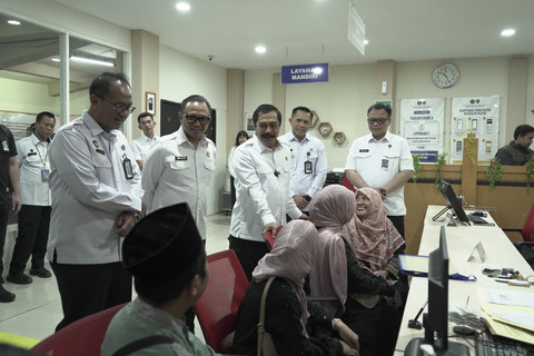 Menteri Imigrasi dan Pemasyarakatan (Imipas), Agus Andrianto, mengunjungi Kantor Imigrasi (Kanim) Kelas I TPI Malang pada Selasa (29/7/2025). Foto: Dok. Kemenimipas