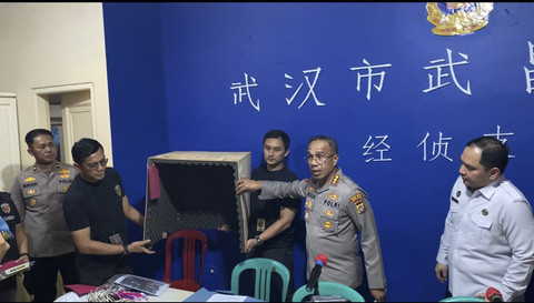 Penampakan bilik suara di TKP penipuan online WNA China di Lebak Bulus, Jakarta Selatan, Rabu (30/7/2025). Foto: Rayyan Farhansyah/kumparan