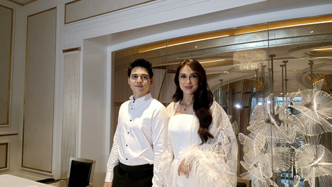 Konferensi pers resepsi Luna Maya dan Maxime Bouttier, kawasan Gatot Subroto, Jakarta Selatan, Rabu (30/7/2025). Foto: Giovanni/kumparan