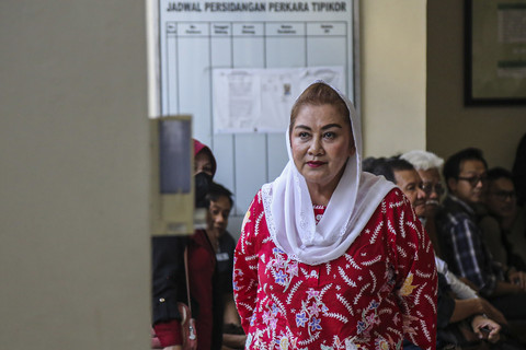 Terdakwa kasus dugaan korupsi pengadaan barang dan jasa tahun 2023-2024 Hevearita Gunaryanti Rahayu bersiap menjalani sidang pembacaan tuntutan di Pengadilan Tipikor Kota Semarang, Jawa Tengah, Rabu (30/7/2025). Foto: Makna Zaezar/ANTARA FOTO