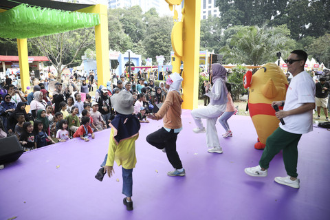 Freeze dance bareng StarZelly di kumparanMOM Festival Hari Anak (FHA) 2025. Foto: kumparan