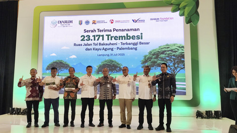 Program Director BLDF, Jemmy Chayadi, dalam acara Serah Terima Penanaman 23.171 Trembesi di Bandar Lampung, Kamis (31/7/2025). Foto: Jonathan Devin/kumparan