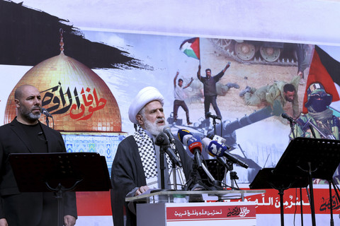 Pemimpin Hizbullah Naim Qassem. Foto: Anwar Amro/AFP
