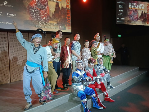 Konferensi pers pertunjukan Mencari Semar, kolaborasi Teater Koma dengan Bakti Budaya Djarum Foundation, di Thamrin, Jakarta Pusat, Kamis (31/7). Foto: Vincentius Mario/kumparan