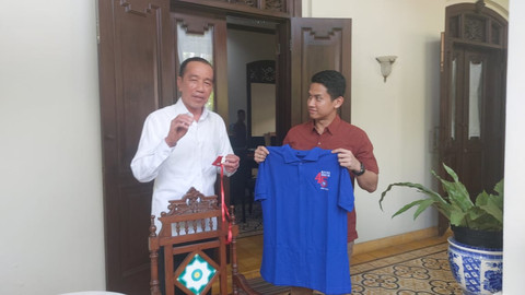Presiden ke-7 RI Joko Widodo di kediamannya di Solo, Jawa Tengah, Kamis (31/7/2025). Foto: kumparan