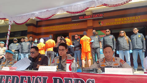 Kapolda Bali Irjen Daniel Adityajaya saat jumpa pers kasus perampokan pegawai Imigrasi dan WN Rusia di Halaman Mapolda Bali, Jumat (1/8). Foto: Denita BR Matondang/kumparan