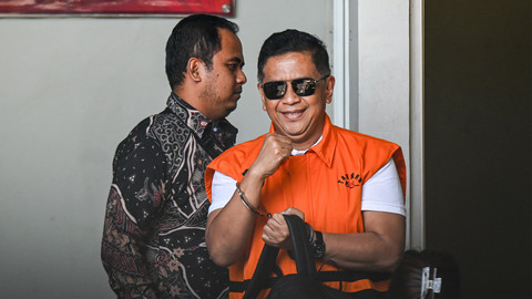 Terpidana kasus dugaan suap pergantian antarwaktu (PAW) untuk anggota DPR H...                    </div>

                    <div class=