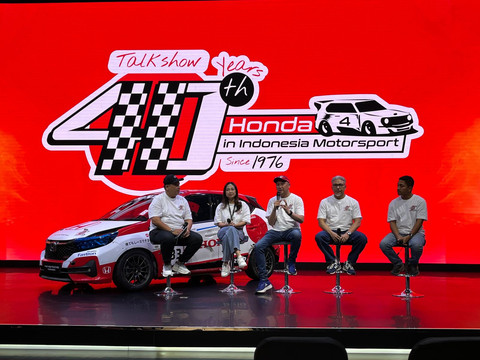 Honda Racing Indonesia rayakan 40 tahun di GIIAS 2025. Foto: Syahrul Ghiffari/kumparan