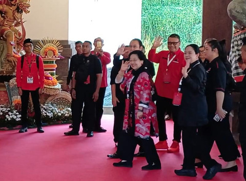 Megawati Soekarnoputri tiba di arena Kongres PDIP di Bali, Sabtu (2/8/2025). Dok: Paulina Heras/kumparan