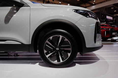 Chery Tiggo Cross CSH Hybrid di GIIAS 2025. Foto: Fitra Andrianto/kumparan