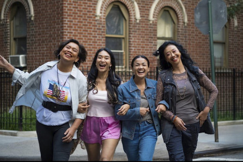 Serial Netflix Indonesia terbaru, Ratu Ratu Queens, siap tayang pada 12 September 2025 di Netflix. Foto: Dok. Netflix Indonesia