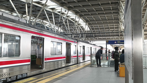 Suasana terkini di Stasiun Manggarai, Selasa (5/8/2025). Foto: Zamachsyari/kumparan