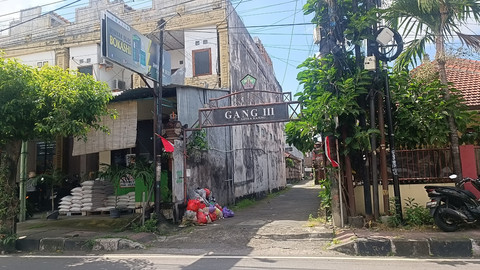 Tumpukan sampah di Kota Denpasar, Selasa (5/8/2025). Foto: Denita BR Matondang/kumparan