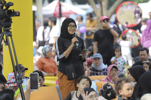Salah satu peserta talkshow bertanya kepada dr. Attila. Foto: dok. kumparan