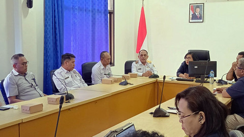 Pertemuan antara Pemkab Bolmong, Angkasa Pura I Bandara Sam Ratulangi Manado dan pihak Lion Air, membahas tentang penerbangan komersial di Bandara Lolak Bolmong.