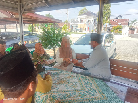 Dok Polsek Palas