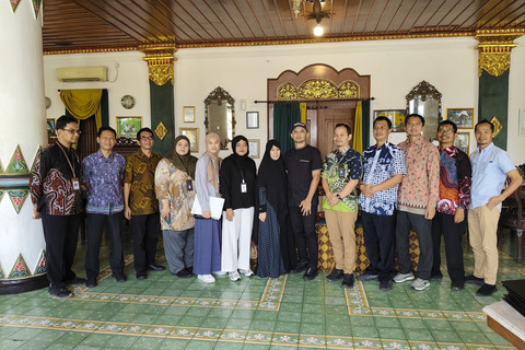 Tim Kemenpar bersama CrescentRating Site Visit IMTI (Indonesia Muslim Travel Index) di Restaurant Sekar Kedhaton, Jumat (8/8/2025). Foto: Arfiansyah Panji Purnandaru/kumparan