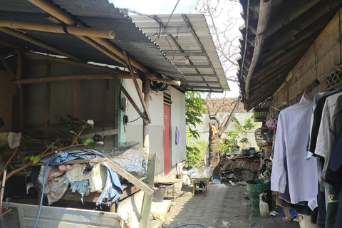 Rumah kontrakan markas para pemain judi online (judol) yang akali promo situs judol di Kapanewon Banguntapan, Kabupaten Bantul, DIY, Jumat (8...                    </div>

                    <div class=