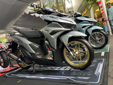 Motor modifikasi di Honda Modif Contest 2025 seri Bandung, Sabtu (9/8/2025). Foto: Syahrul Ghiffari/kumparan