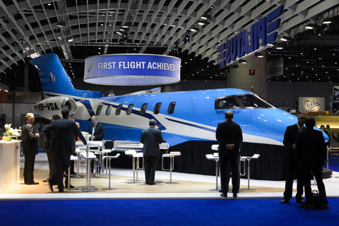 Caption: Produsen pesawat asal Swiss, Pilatus. Dok: FABRICE COFFRINI / AFP