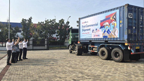 Pelepasan Kontainer Produk Ekspor PT DMM ke Kamboja dan Timor Leste. Foto: PT Medela Potentia Tbk