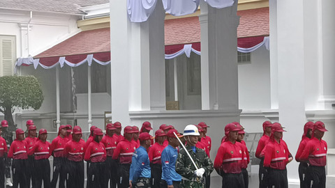 Suasana Gladi Kotor Paskibraka peringatan HUT ke-80 RI di Istana Merdeka, Jakarta Pusat, Selasa (12/8/2025). Foto: Zamachsyari/kumparan
