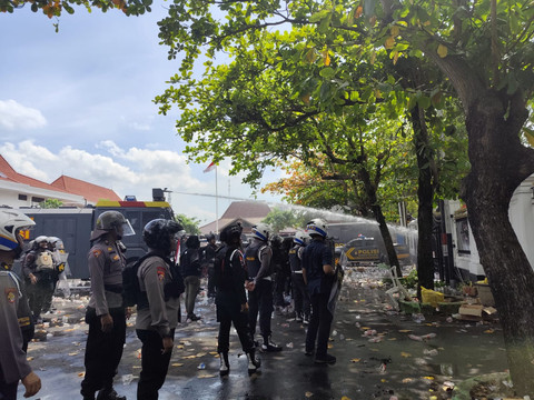 Suasana demo di depan kantor Bupati Pati, pada Rabu (13/8/2025). Foto: Intan Alliva Khansa/kumparan