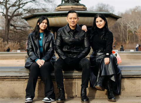 Potret keluarga AHY yang penuh cinta. Foto: Instagram @annisayudhoyono