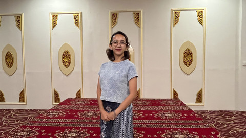 Gusti Kanjeng Ratu Bendara, putri bungsu atau anak kelima dari pasangan Sri Sultan Hamengkubuwono X dan GKR Hemas saat ditemui kumparan di Keraton Yogyakarta pada Rabu (13/8/2025).
 Foto: Gitario Vista Inasis/kumparan