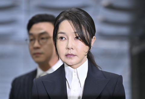  Jung Yeon-je/Pool via REUTERS