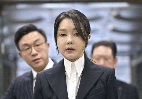  Jung Yeon-je/Pool via REUTERS