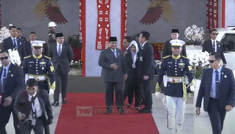 Presiden Prabowo Subianto tiba untuk menghadiri Sidang tahunan DPR/MPR di Senayan, Jakarta, Jumat (15/8/2025). Foto: YouTube/ TVR Parlemen