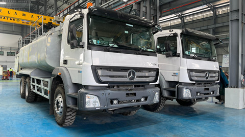 Truk Mercedes-Benz Axor. Foto: Aditya Pratama Niagara/kumparan