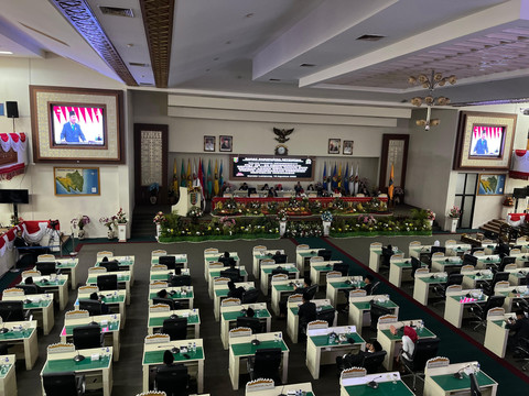  Eka Febriani / Lampung Geh