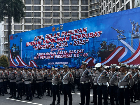 Apel Gelar Pasukan Operasi Kepolisian Terpusat Merdeka Jaya 2025 di Kompleks Gelora Bung Karno, Jakarta Pusat, Sabtu (16/8). Foto: Rayyan/Kumparan