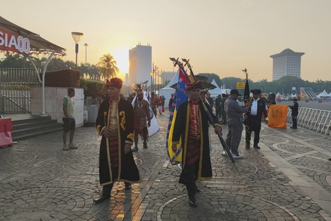 Suasana jelang prosesi Kirab Bendera Pusaka di Monas, Jakarta, Minggu (17/8/2025). Foto: Luthfi Humam/kumparan