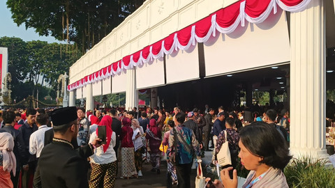 Suasana jelang upacara peringatan HUT ke-80 RI di Istana Merdeka, Jakarta, Minggu (17/8/2025). Foto: Zamachsyari/kumparan