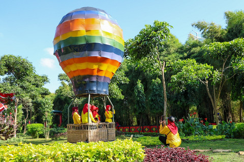 Tarik Minat Wisatawan Asing, Taman Harmoni Surabaya Satukan Ikon dari 6 Benua