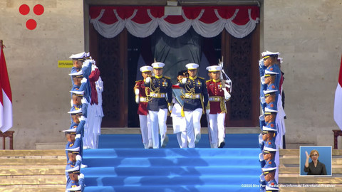 Prosesi Kirab Bendera Pusaka di Monas, Jakarta, Minggu (17/8/2025). Foto: YouTube/ Sekretariat Presiden