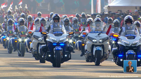 Prosesi Kirab Bendera Pusaka di Monas, Jakarta, Minggu (17/8/2025). Foto: YouTube/ Sekretariat Presiden