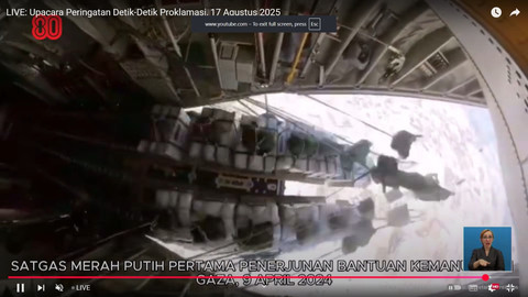 Video pesawat yang mengirimkan bantuan dari Indonesia untuk warga Palestina di Gaza ditampilkan sebelum upacara peringatan HUT ke-80 RI di Istana Merdeka, Jakarta, Minggu (17/8/2025).  Foto: YouTube/ Sekretariat Presiden