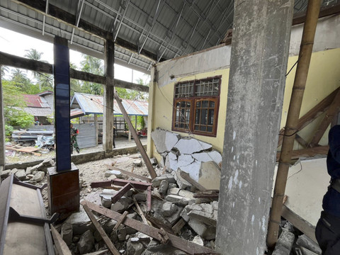 Kerusakan akibat gempa 5,8 Magnitudo di Poso, Sulawesi Tengah, Minggu (17/8/2025). Foto: Dok. BPBD Sulteng