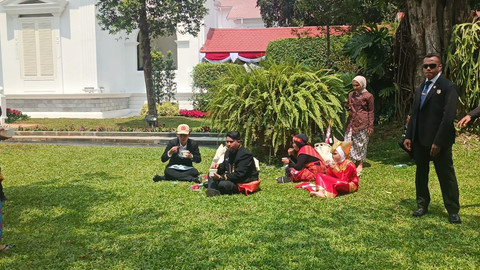 Suasana pesta rakyat di Istana Merdeka, Jakarta Pusat, Minggu (17/8/2025). Foto: Zamachsyari/kumparan