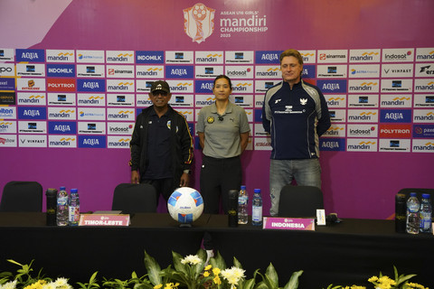 Konferensi pers jelang Piala AFF Wanita U-16 di Solo Paragon, Solo, Jawa Tengah, Selasa (19/8/2025). Foto: Dok. PSSI