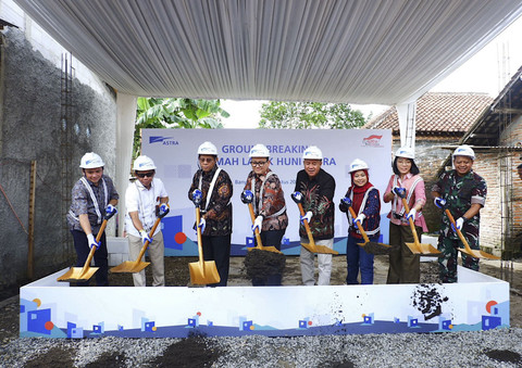 Astra memulai pembangunan 250 unit Rumah Layak Huni Astra, yang ditandai dengan groundbreaking di Desa Tunjung, Kecamatan Jatilawang, Banyumas, Jawa Tengah pada Rabu (20/8/2025). Foto: Dok. Astra