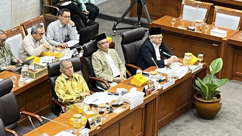 Wakil Ketua Komisi VIII DPR, Singgih Januratmoko dan Ansory Siregar, di Kompleks Parlemen, Senayan, Jakarta, Rabu (20/8/2025). Foto: Nasywa Athifah/kumparan